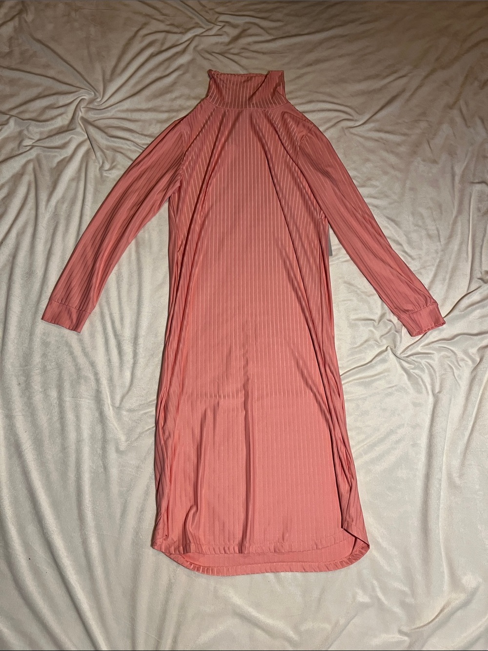 Women's Long Sleeve Mock Neck Midi Dress - Pink